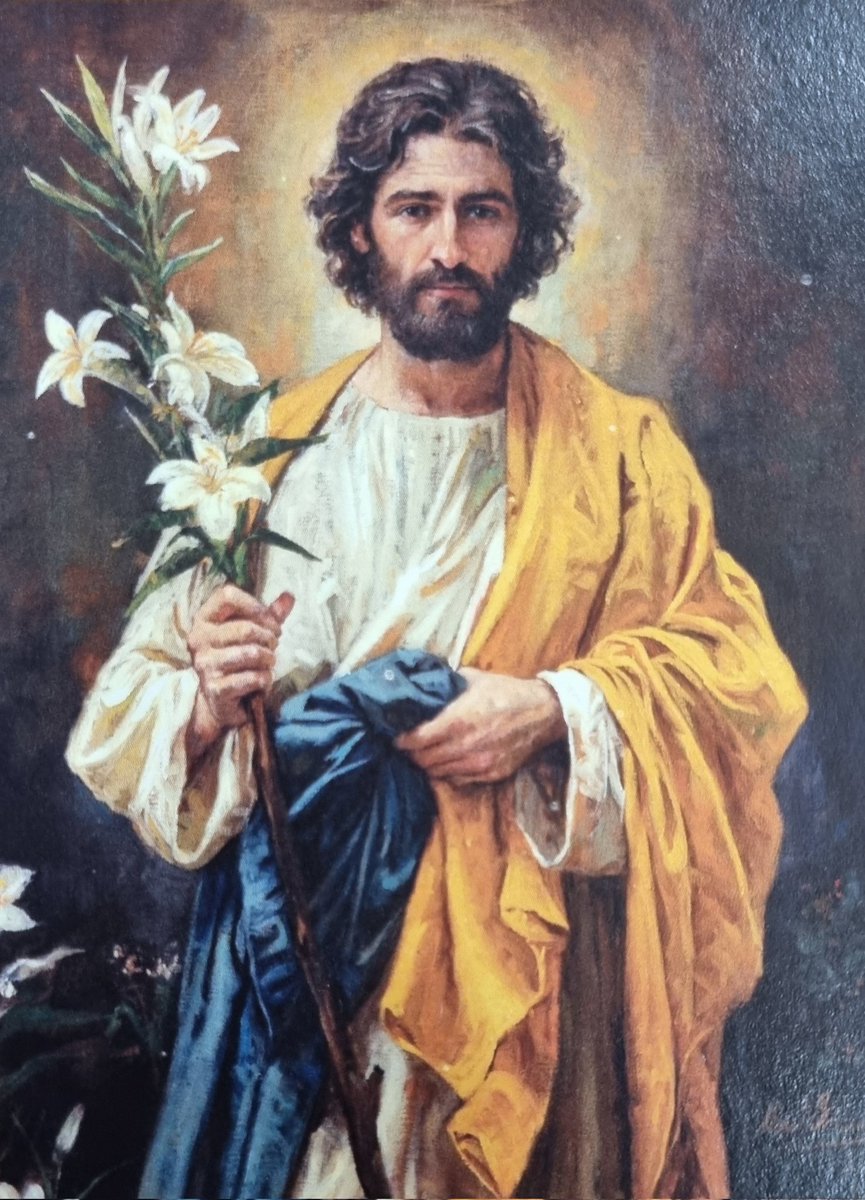 "Porque fue varón justo le amó el Señor, y dio el ciento por uno en su labor"
#19deMarzo #SanJosé