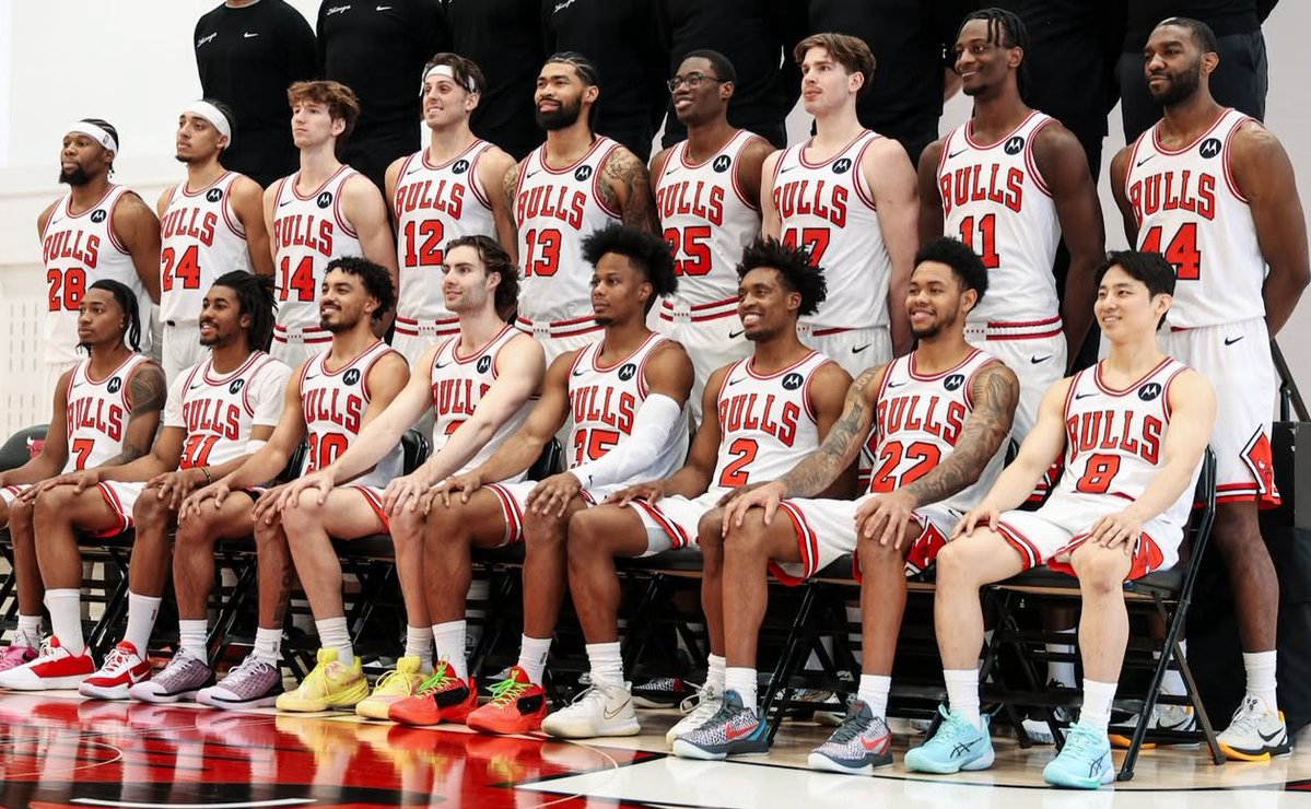 Die-Hard Chicago Bulls Fans tweet media