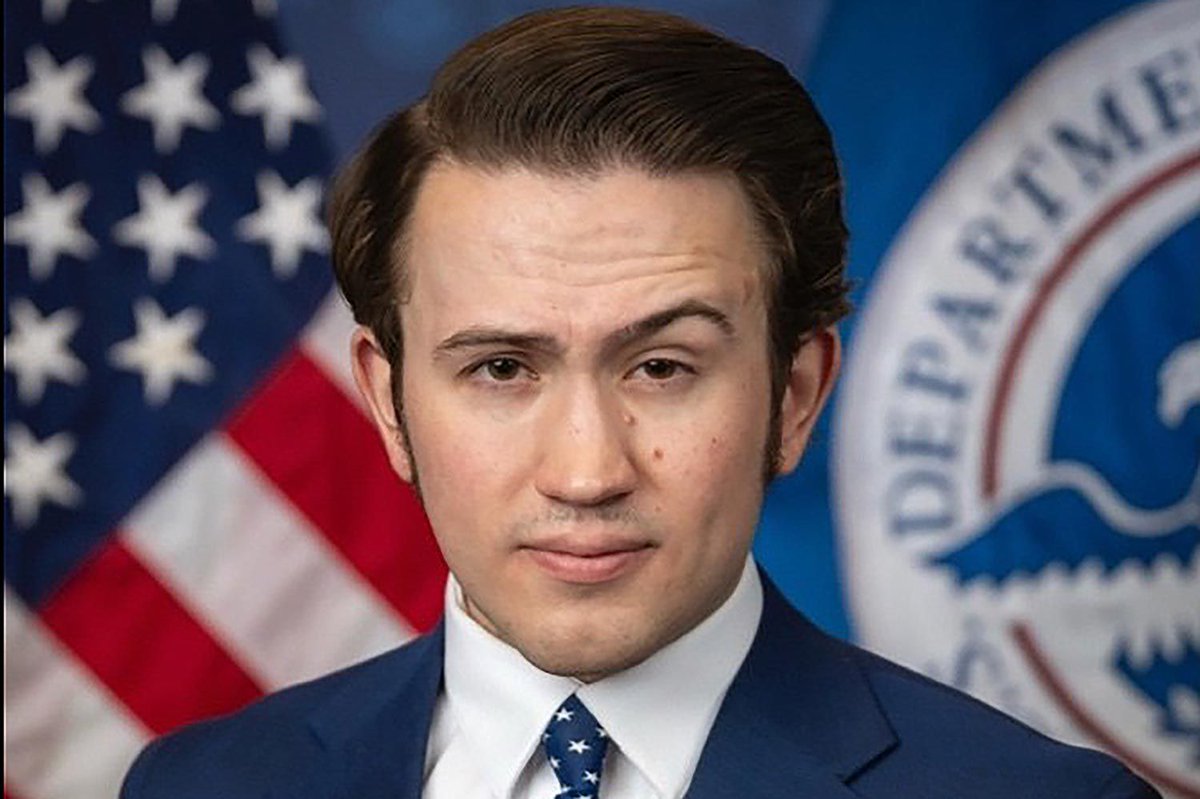 HundoMama tweet media