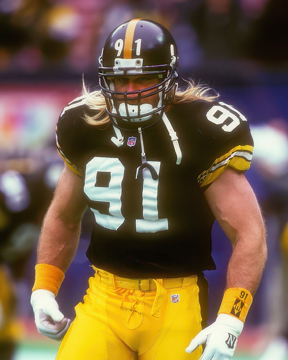 Brand Redacted tweet media