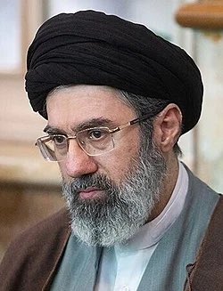 BTEKATLI63's tweet photo. SON DAKİKA: İran, İsrail'in siber teknoloji merkezlerini ve Rafael silah üretim merkezini insansız hava araçlarıyla vurduğunu  duyurdu. https://t.co/0gjjW4Jdwe