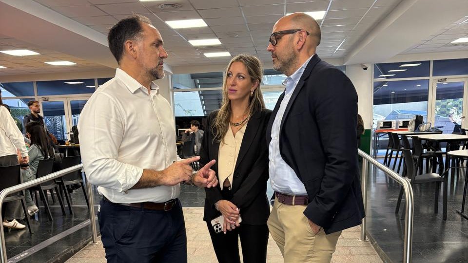 Universidad Internacional de La Rioja (UNIR) tweet media