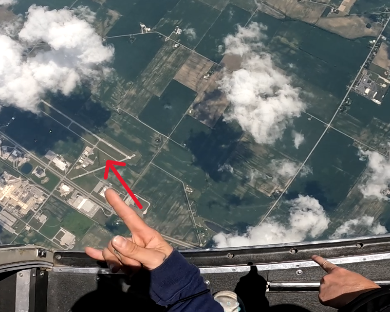 Skydive Indianapolis tweet media