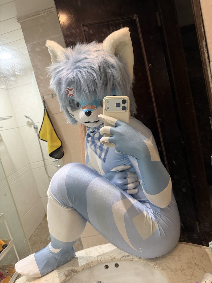 银珩owo tweet media