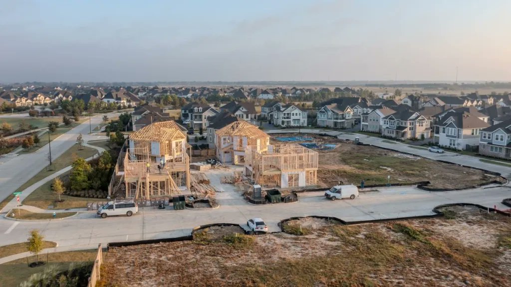 builderonline tweet media