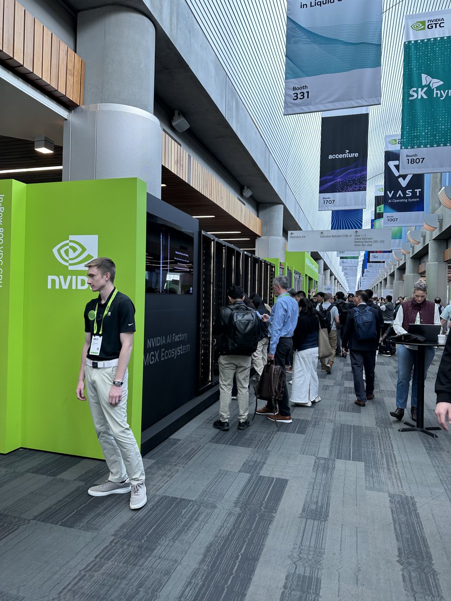 AxeCompute tweet media