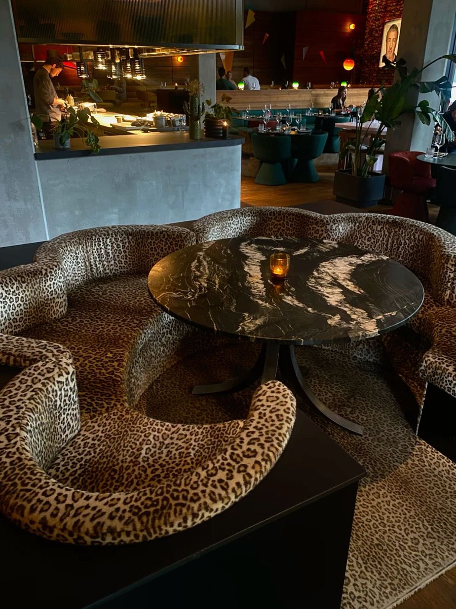 Phase | $$$ tweet media