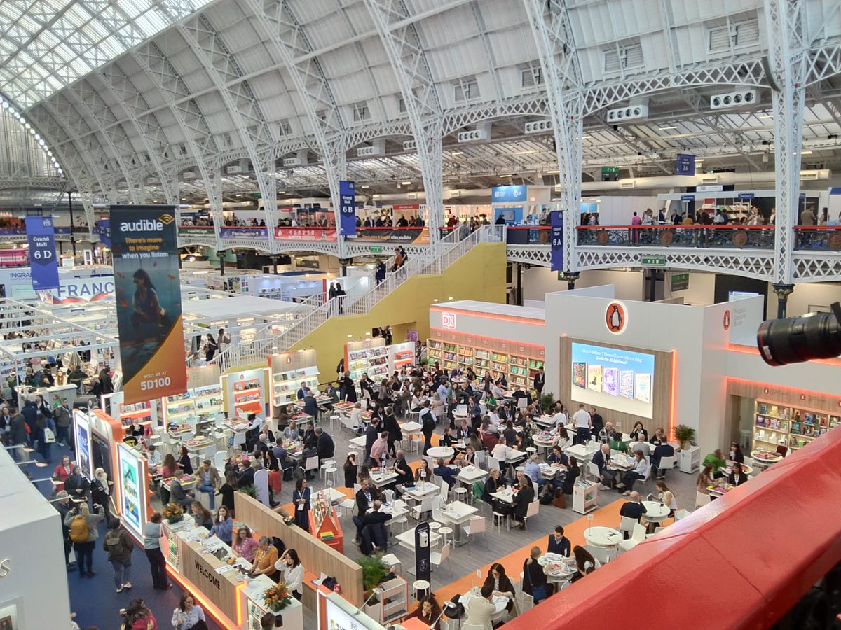 Apex_Content's tweet photo. Great to be a part of the #LondonBookFair2026 with the global publishing community.

From digital transformation to accessibility and inclusive publishing, it was a week of valuable insights, conversations, and connections.

Thanks to everyone who met with Apex CoVantage. https://t.co/YBfQUPjyLc