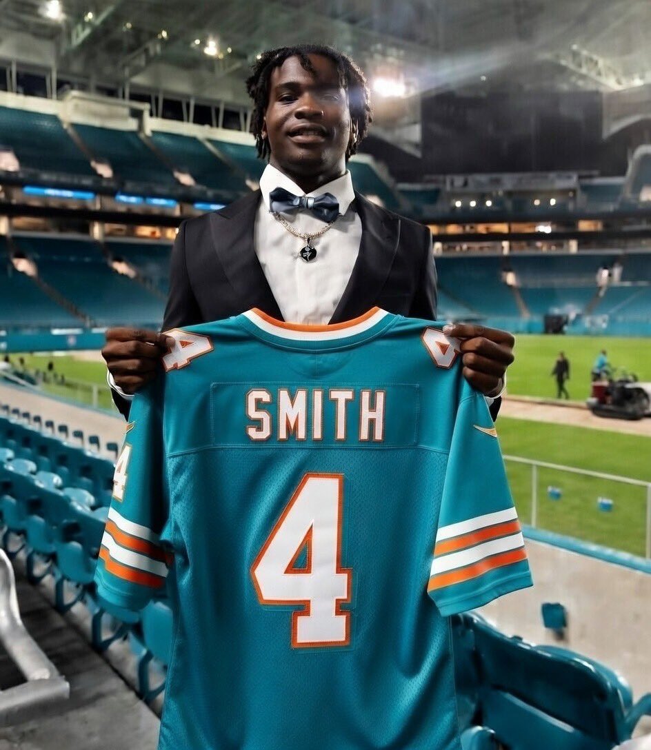 MAKE THROWBACKS PERMANENT🐬 tweet media