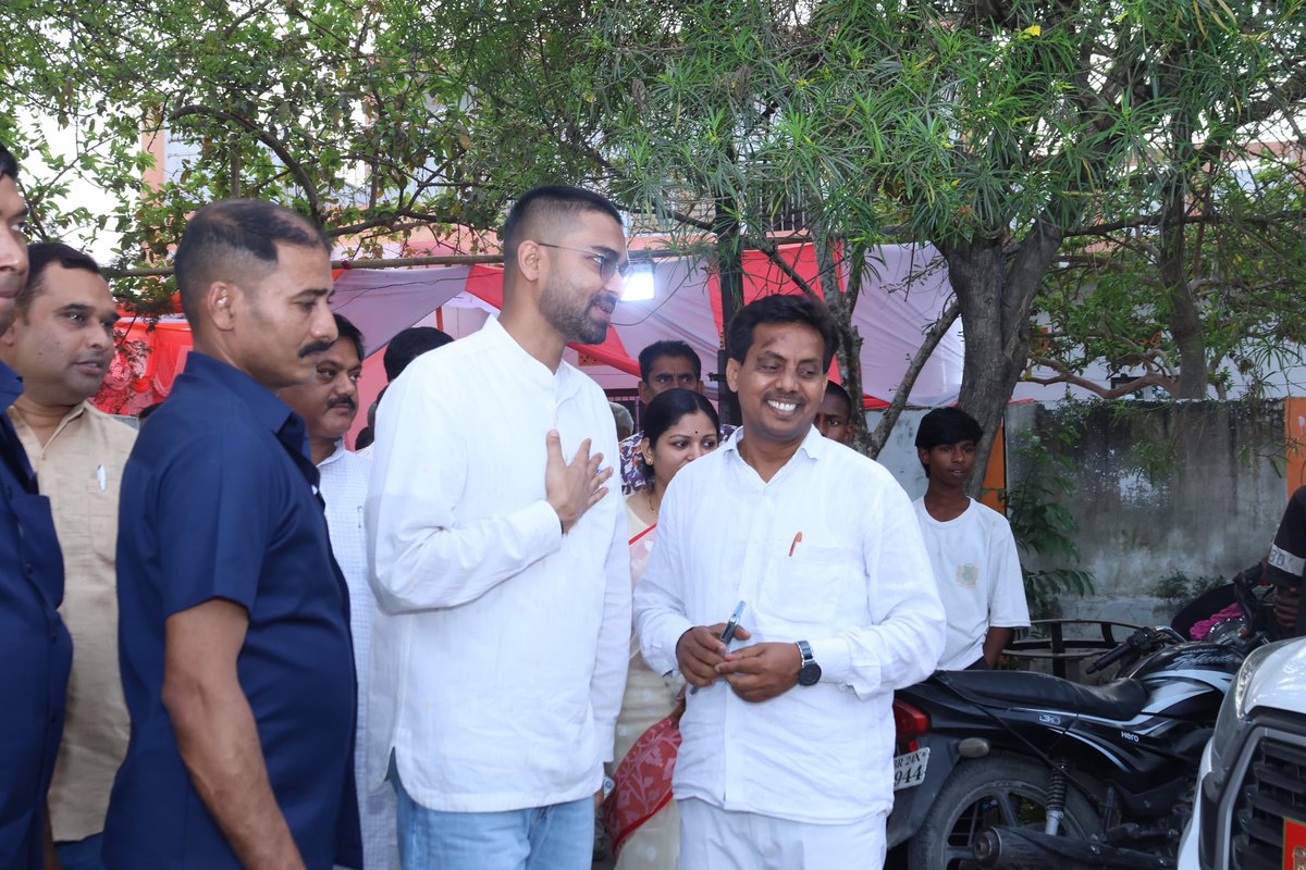 Deepak Prakash tweet media