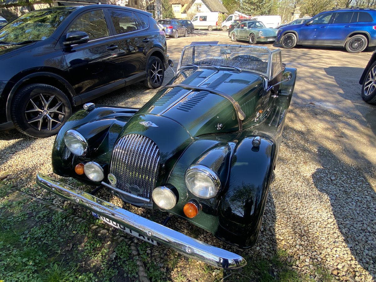 James Elliott tweet media