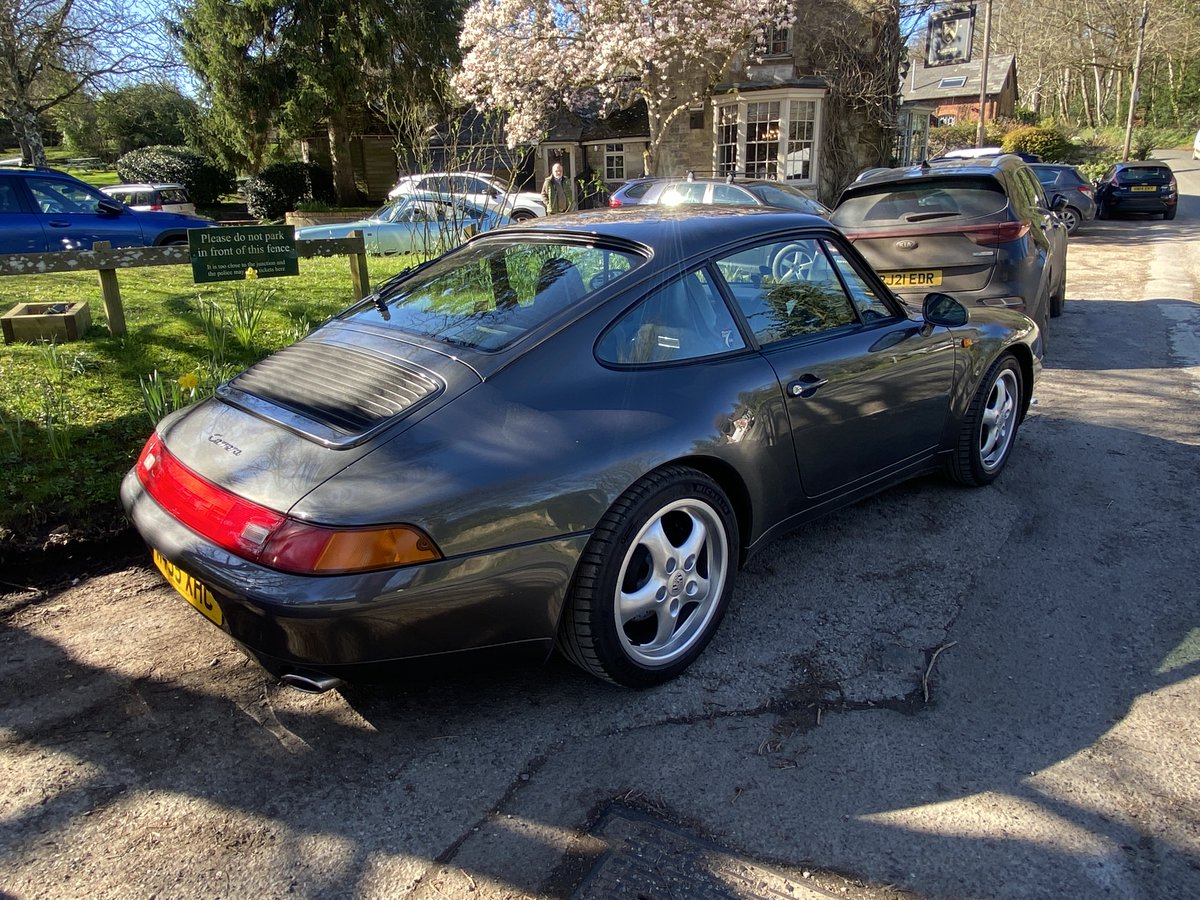 James Elliott tweet media