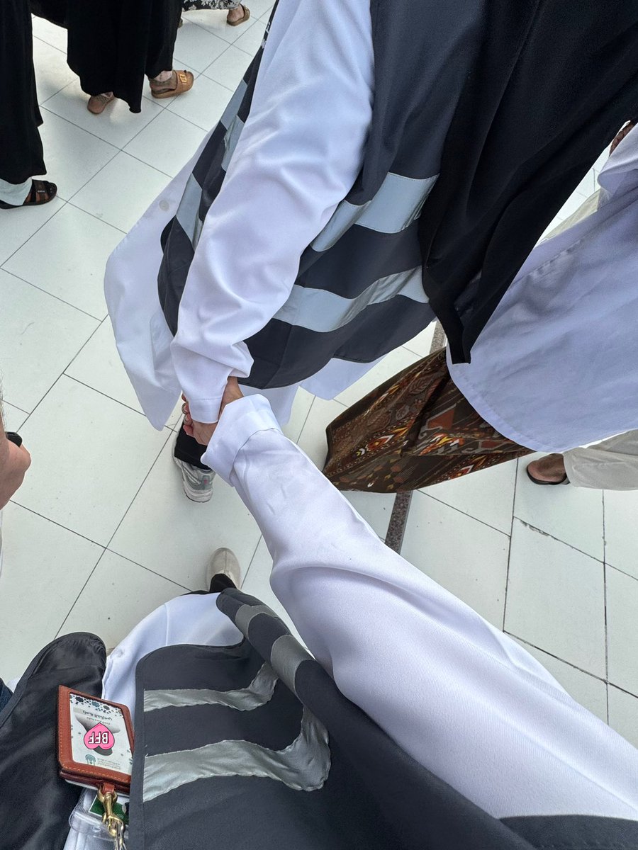 غَلا tweet media