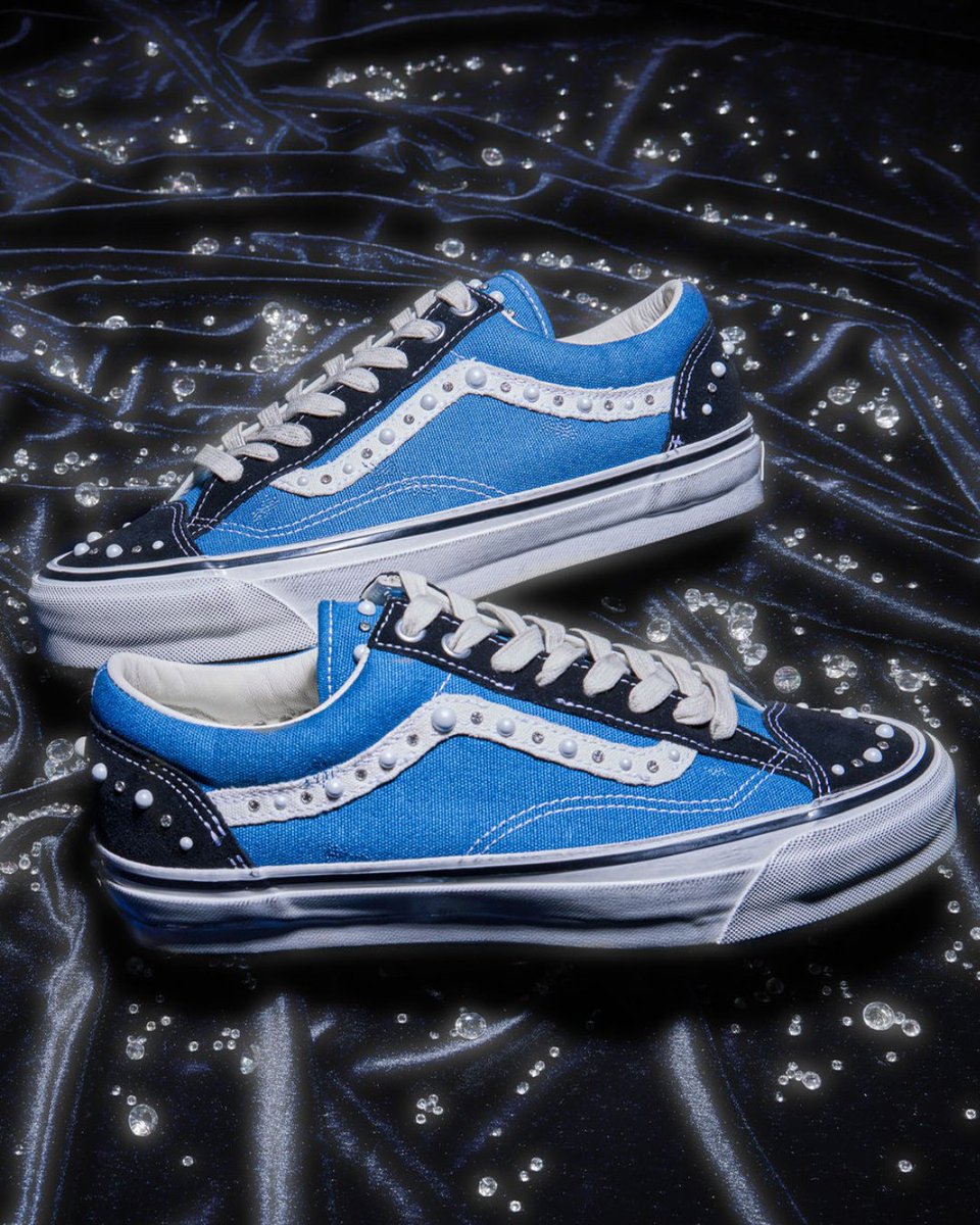 Foot Locker tweet media