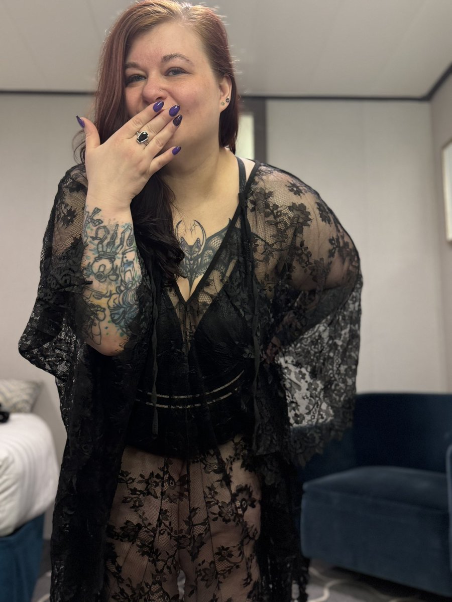 Mistress Laura - Philadelphia, PA tweet media