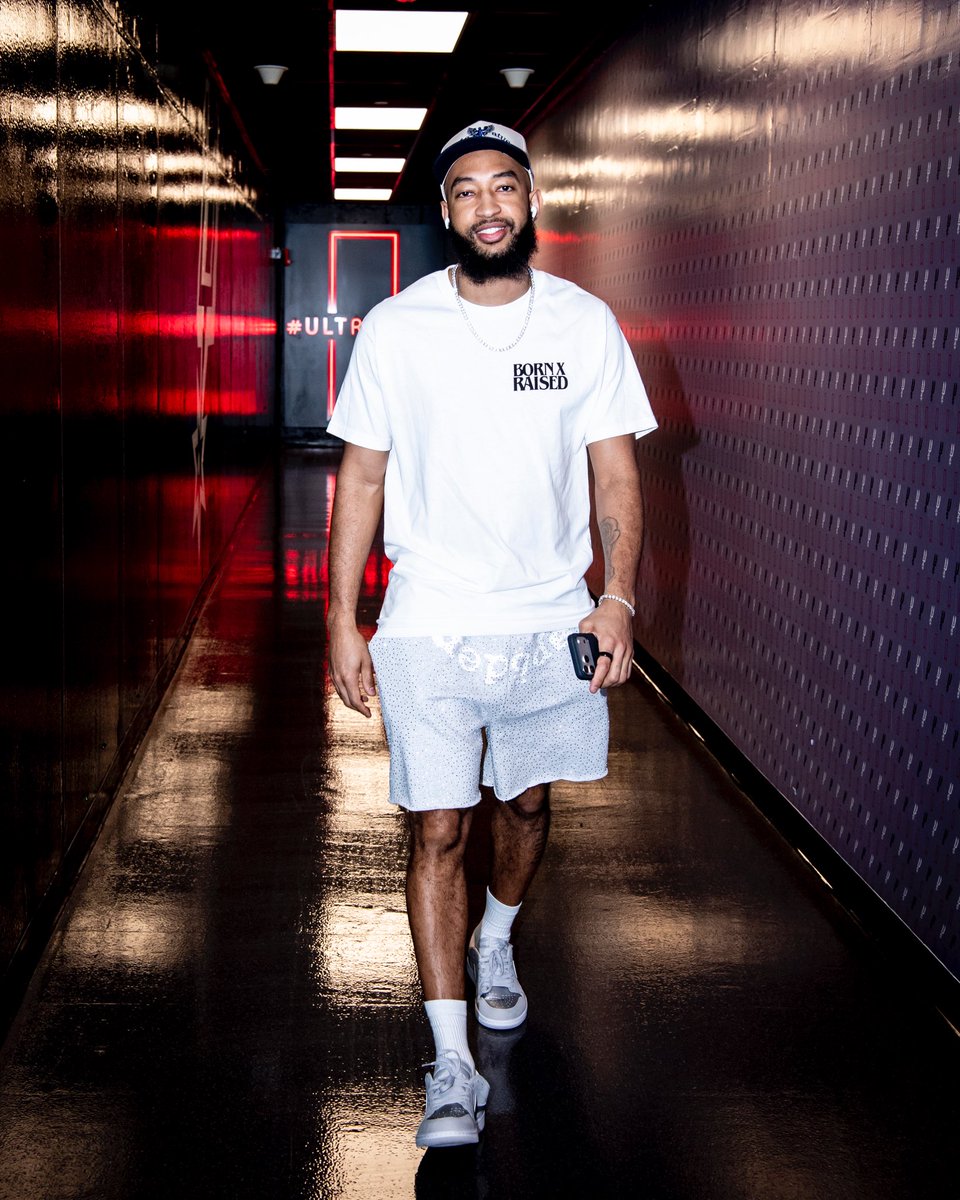 Jordan McLaughlin tweet media