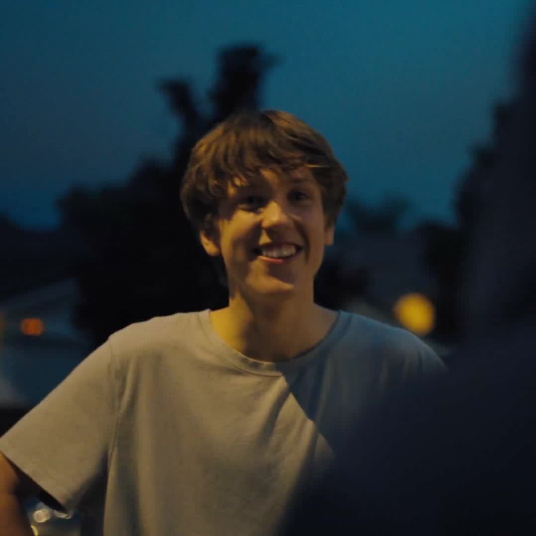 The Hollywood Handle tweet media