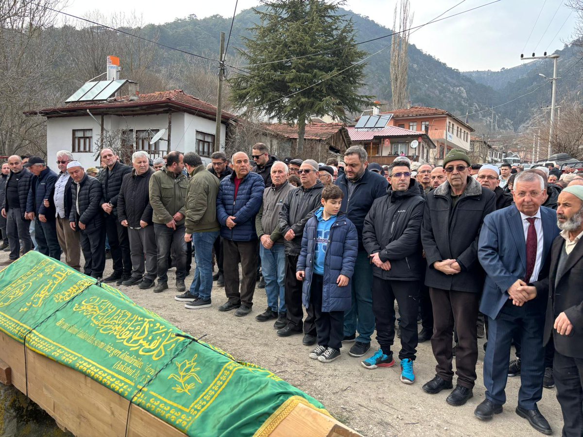 AGD Anadolu Gençlik tweet media