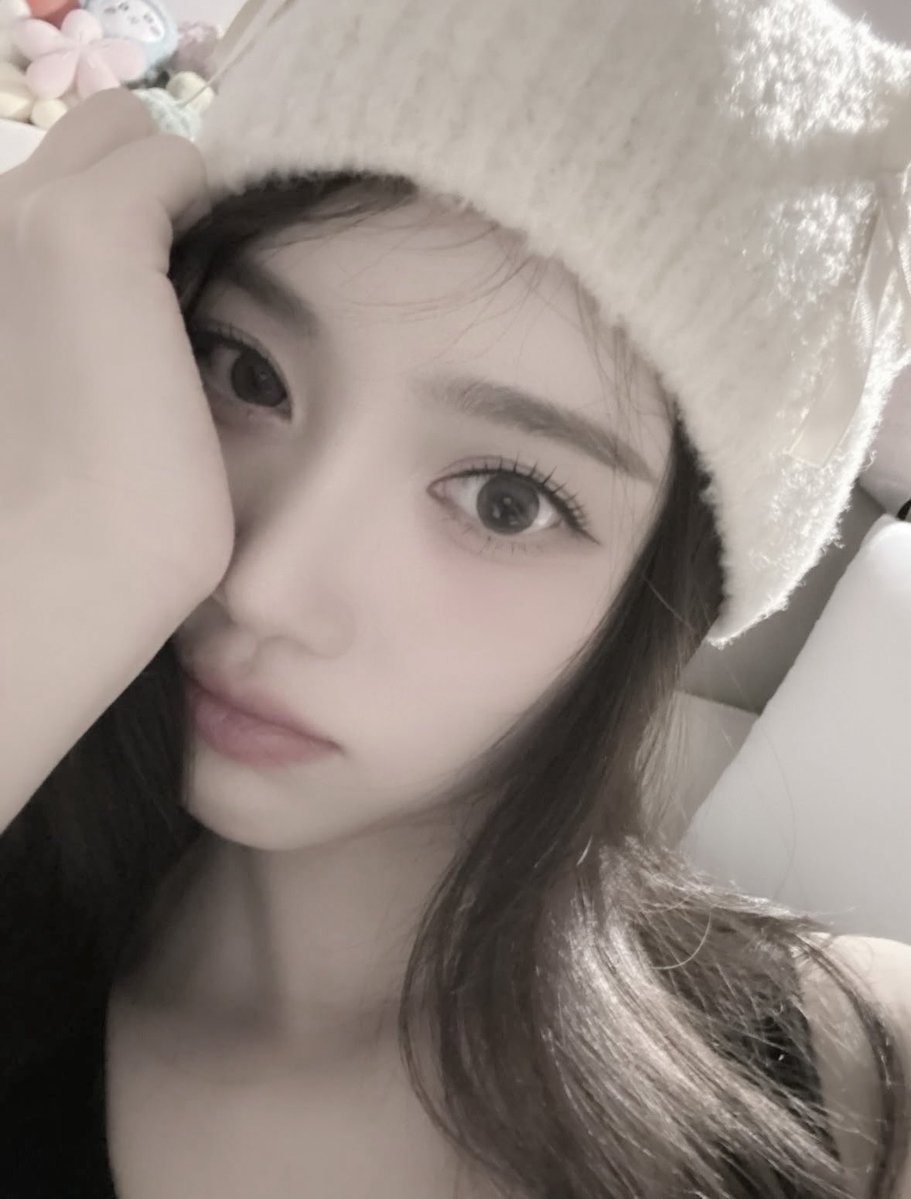 ৻ꪆ hiatus tweet media