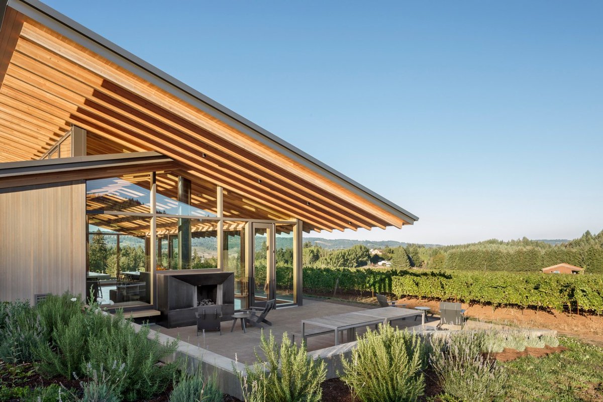 LEVER Architecture tweet media