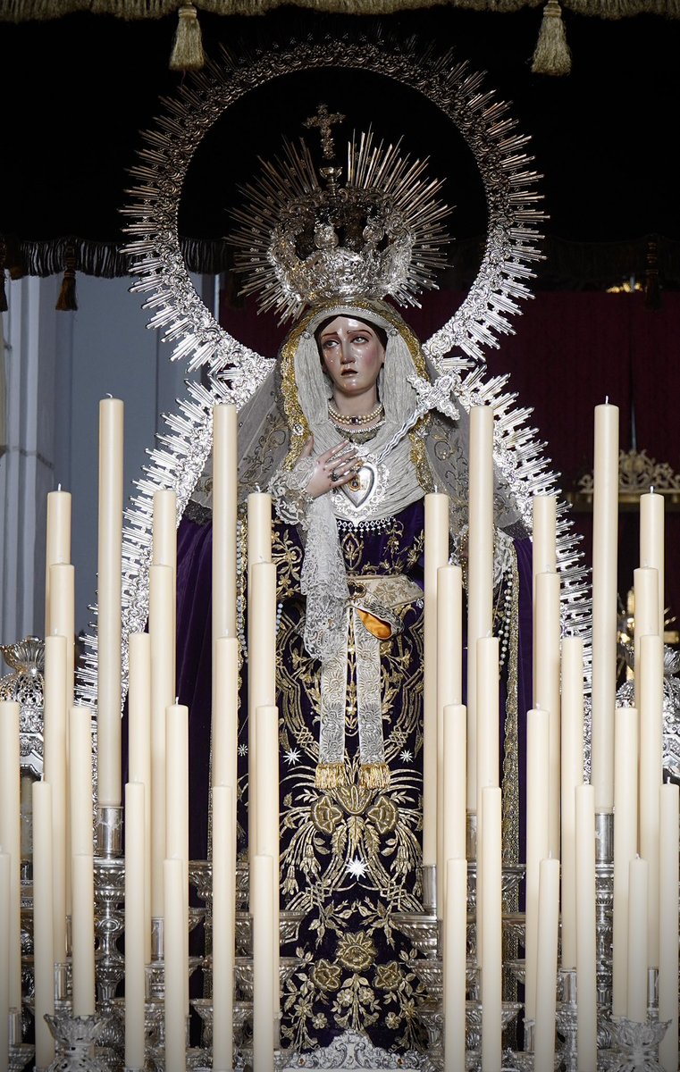 HdaddelSilencio's tweet photo. Le pedimos a la Santísima Virgen que nos proteja como reina del Amor, y que infunda su bendito nombre ante los diferentes conflictos que afectan al mundo.

¡Viva Jesús en nuestros corazones! Por siempre. https://t.co/fueIMQwwkD