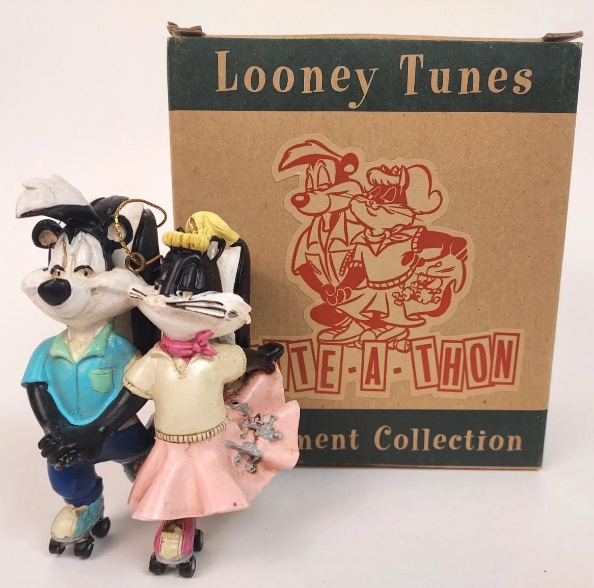 Daily Pepe Le Pew tweet media