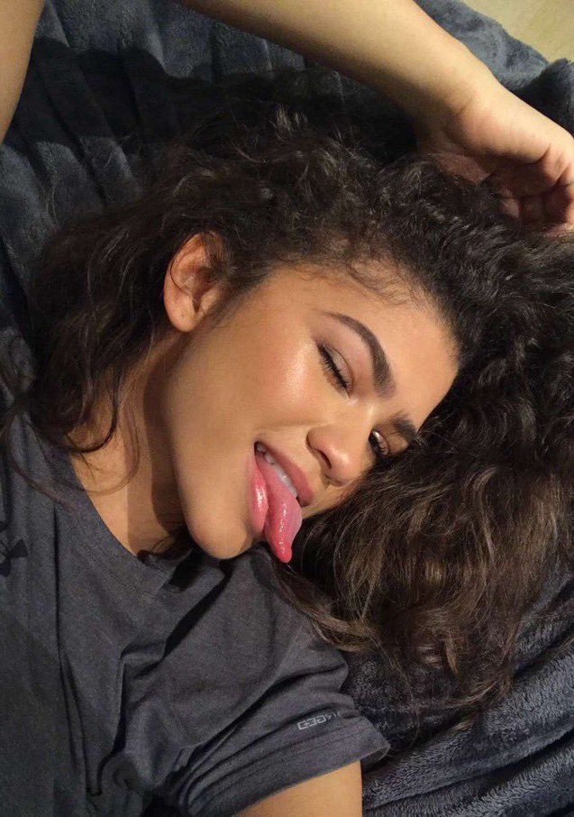 𝓡𝓲𝓸𝓽 (𝓢𝓸𝓯𝓲𝓪 𝓒𝓵𝓸𝓿𝓮𝓻) tweet media