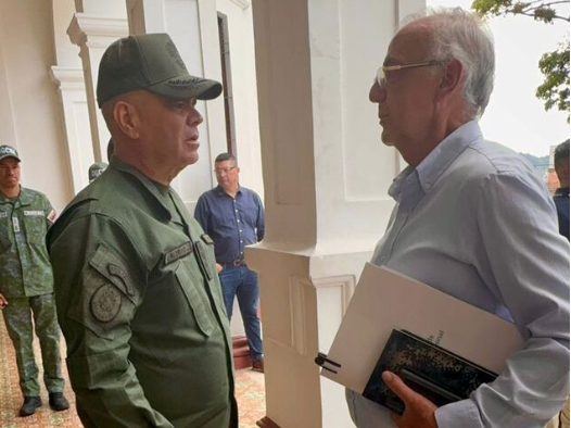 jcpastrana's tweet photo. Despedido Vladimir Padrino López
@realDonaldTrump https://t.co/khAoEE5s7e