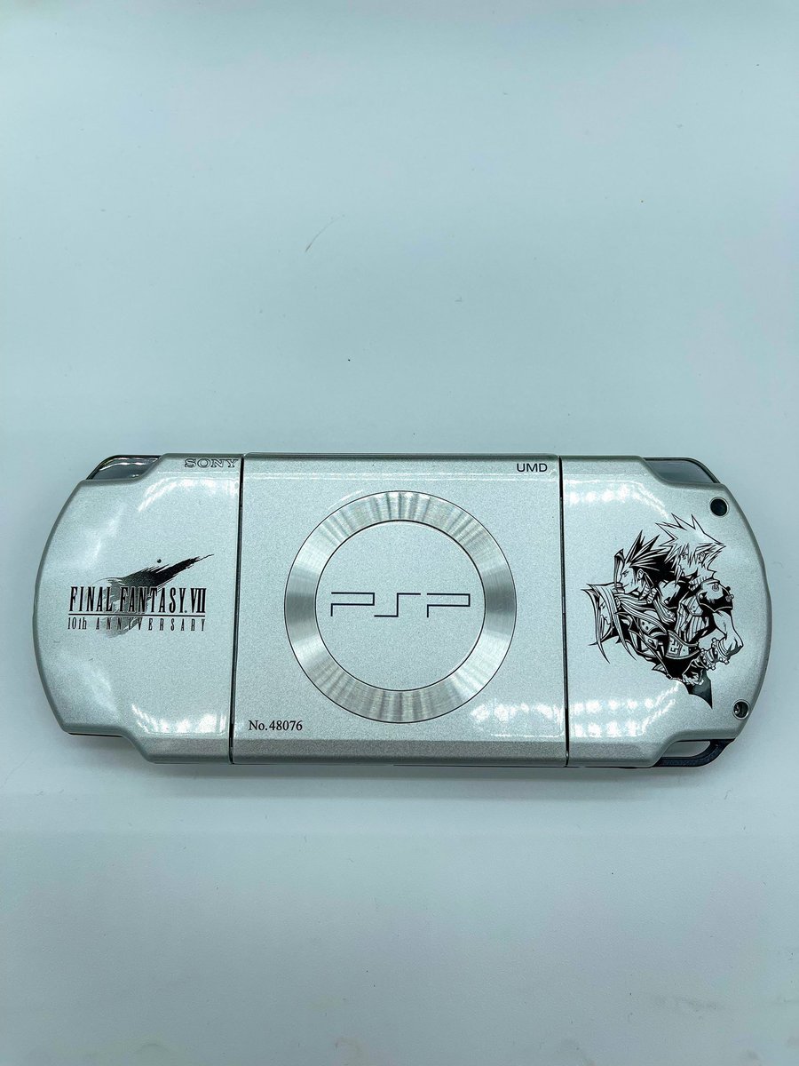 Yunalescka ☾ tweet media