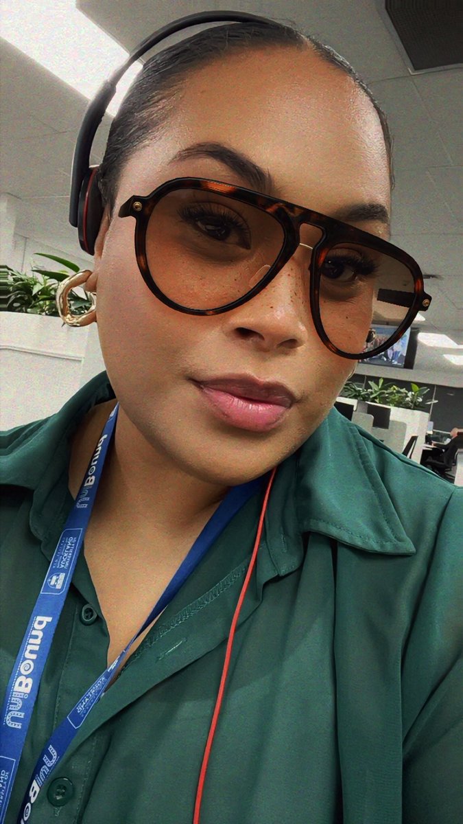 E. 🇹🇴 tweet media
