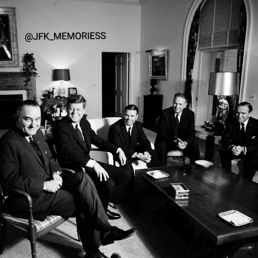 ᶠᵃⁿˢ JFK MEMORIES tweet media