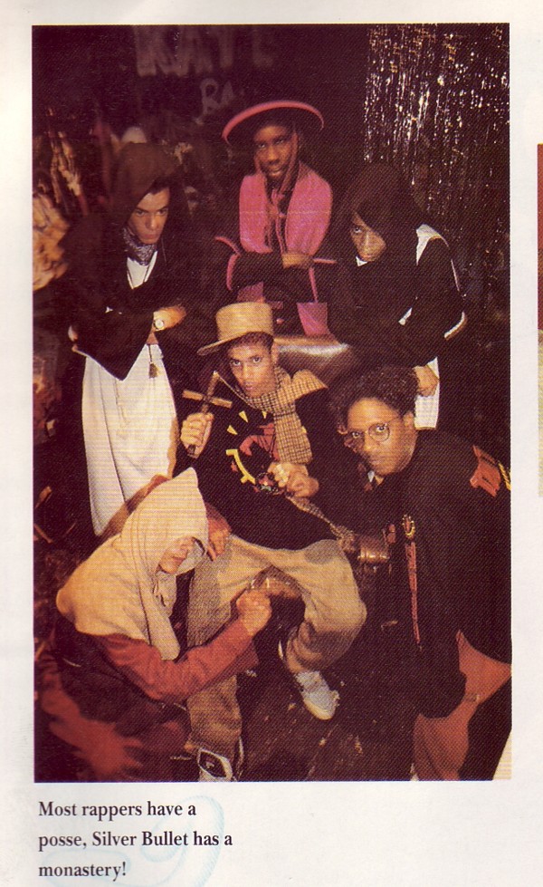 Itch Radio tweet media