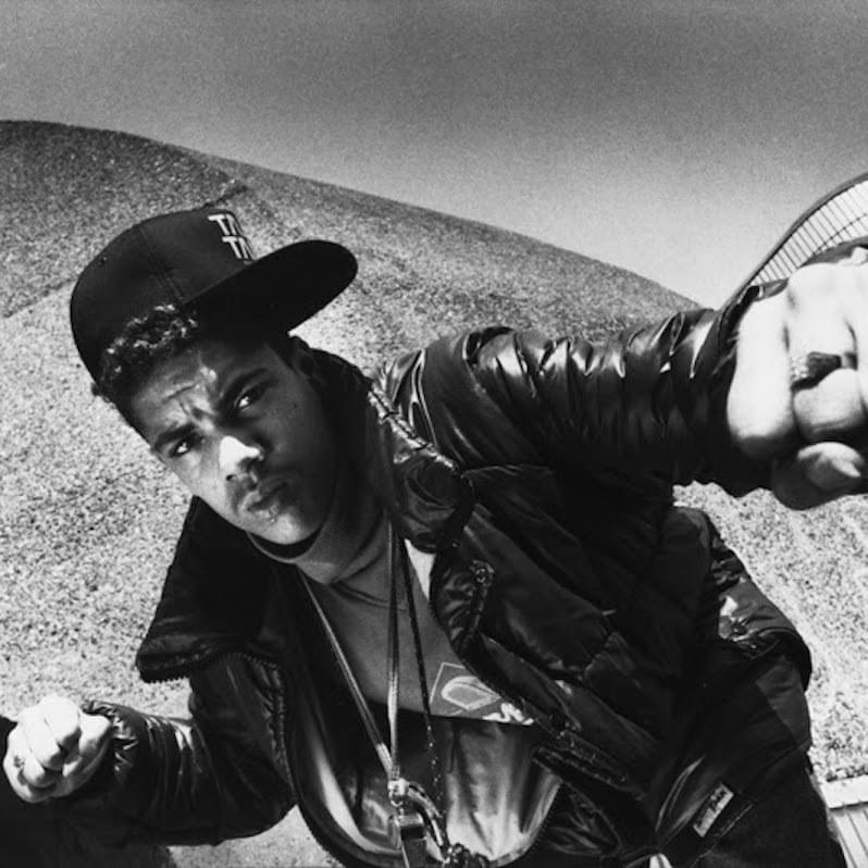 Itch Radio tweet media