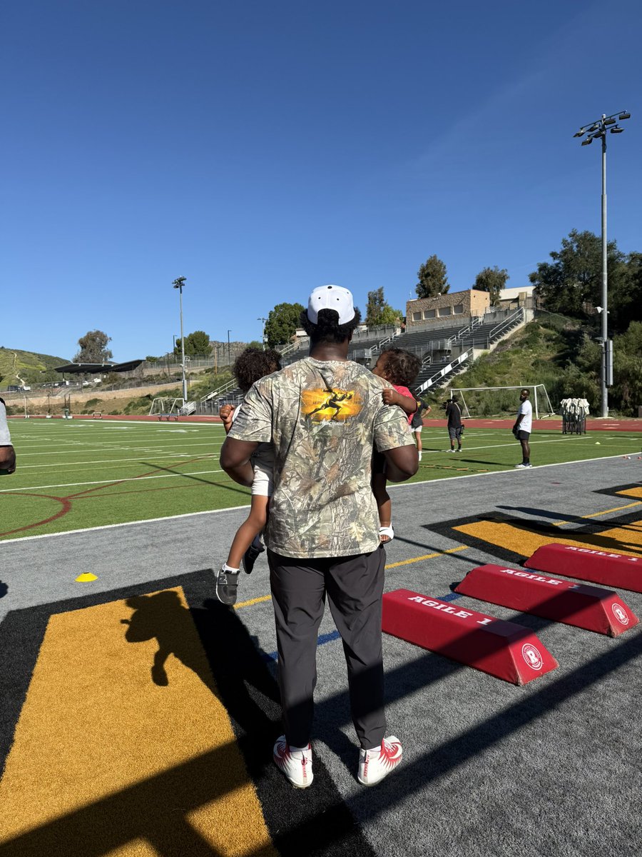 Sebastian Joseph-Day tweet media