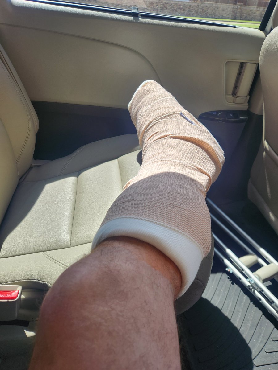 House of Champs tweet media