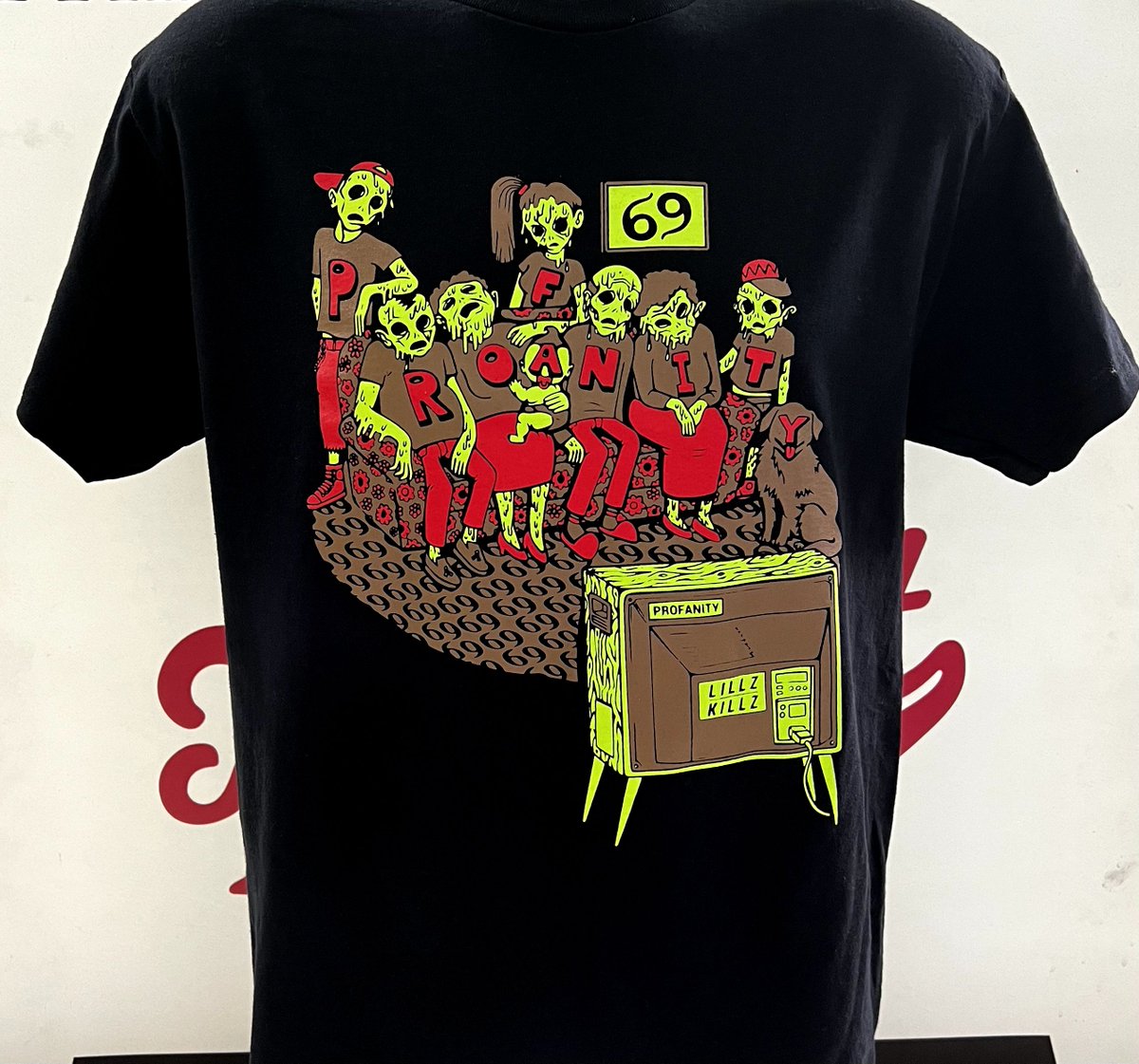 tshirtprinting_'s tweet image. Experience matters.
We work with businesses and organizations across the Lower Mainland, creating wearable marketing swag that’s 🔥
Ready to order? Reach out today.

📱604-739-0015
👕t-shirtprintingcompany.com

#screenprinting #screenprint #screenprinted 
#screenprintinglife