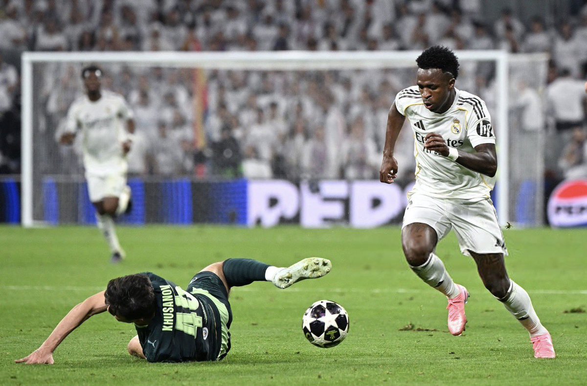 khariy14 tweet media