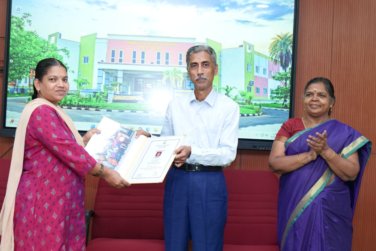 vavchalam's tweet photo. 3days training on 'Geotechnical Engineering for Highway Engineers' ended with certificate distribution to the trainees participated. The trainees said the lectures were insightful. https://t.co/10AiReHnMk