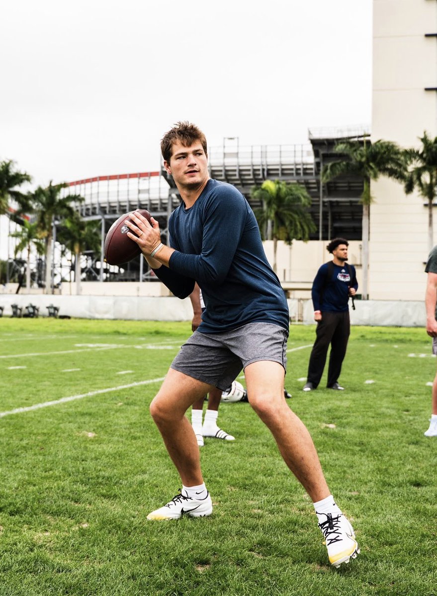 Carlos A. Lopez tweet media