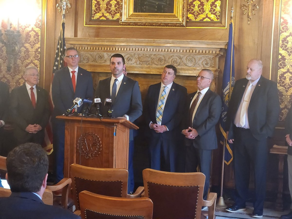 Eric Toney tweet media