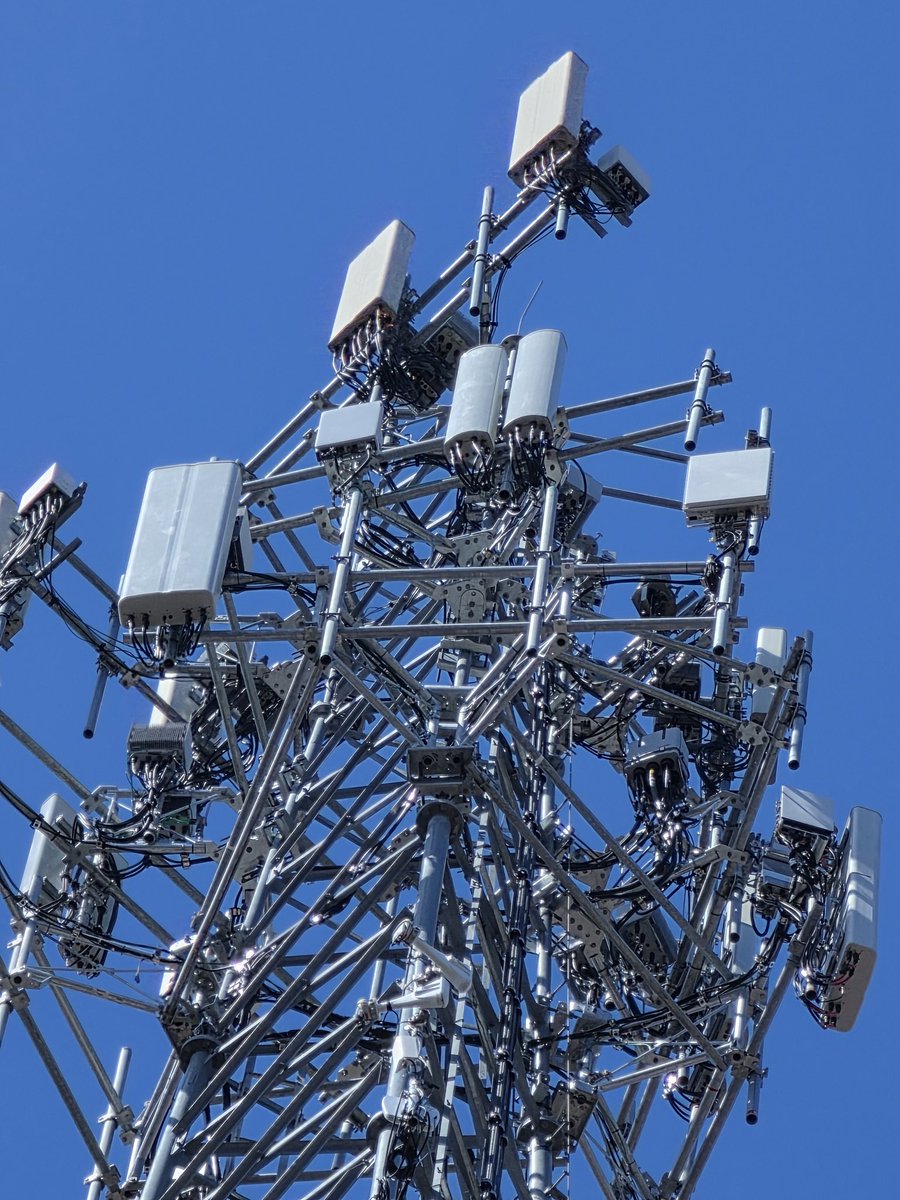 Crowsnest Broadband tweet media