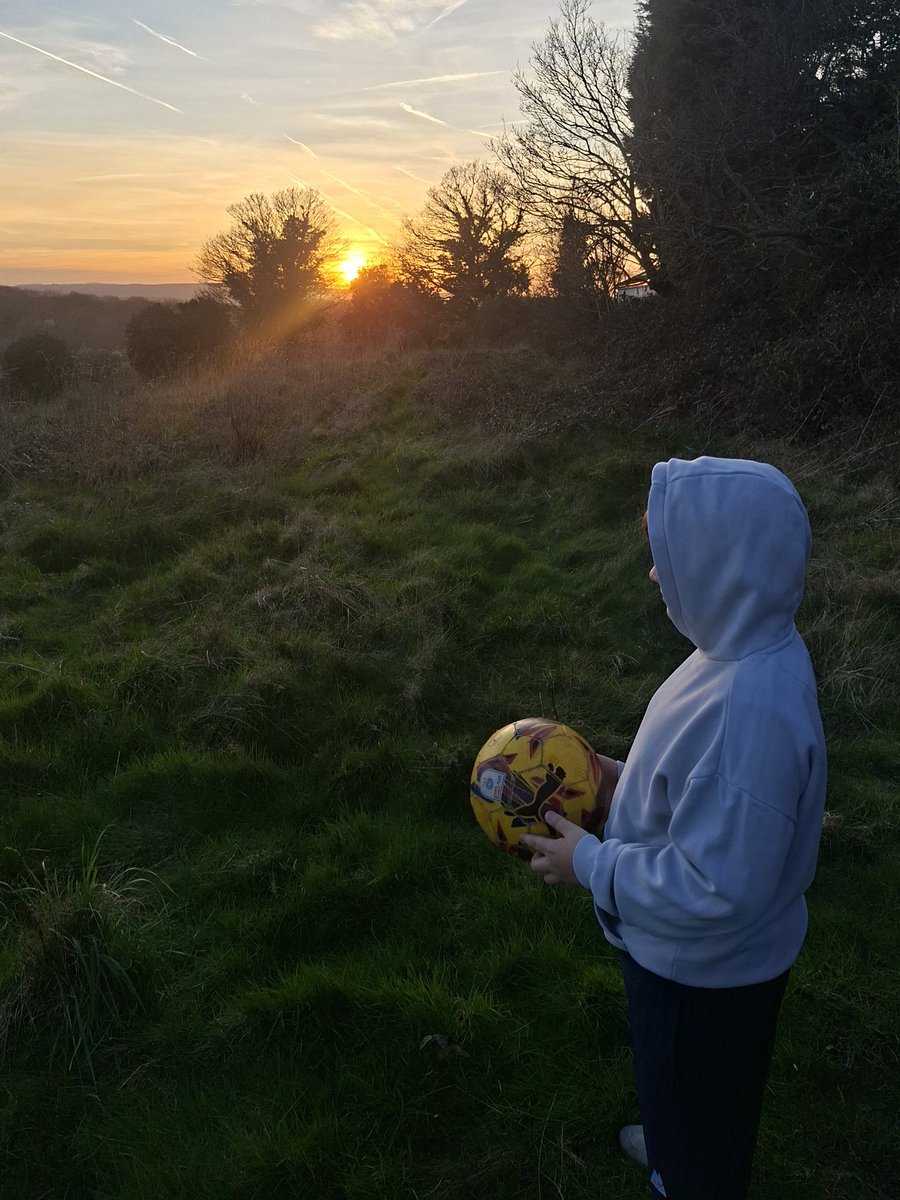 Sunset walks. It's been forever ❤️