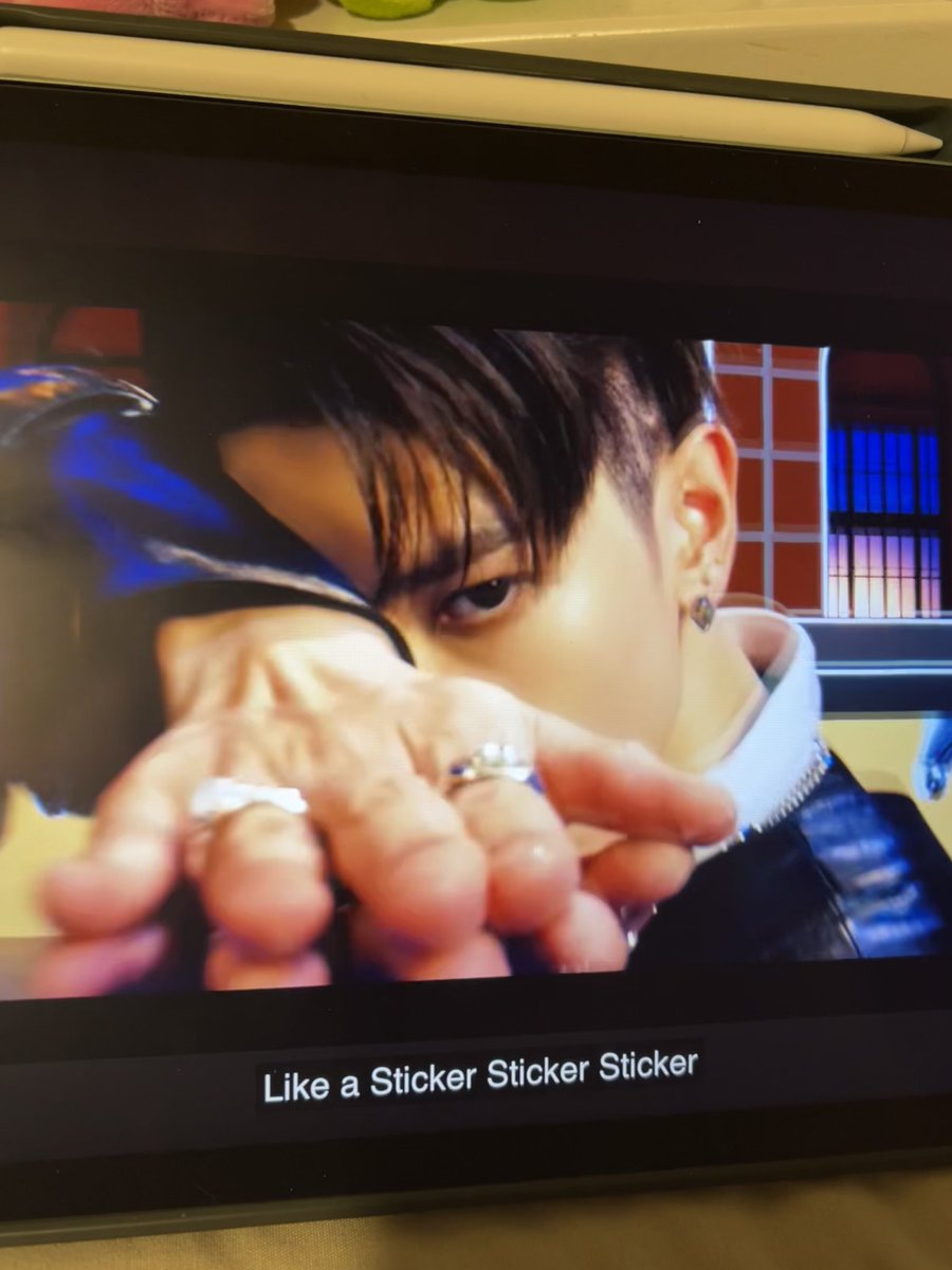 yall hold on im feeling patriotic as FUCK