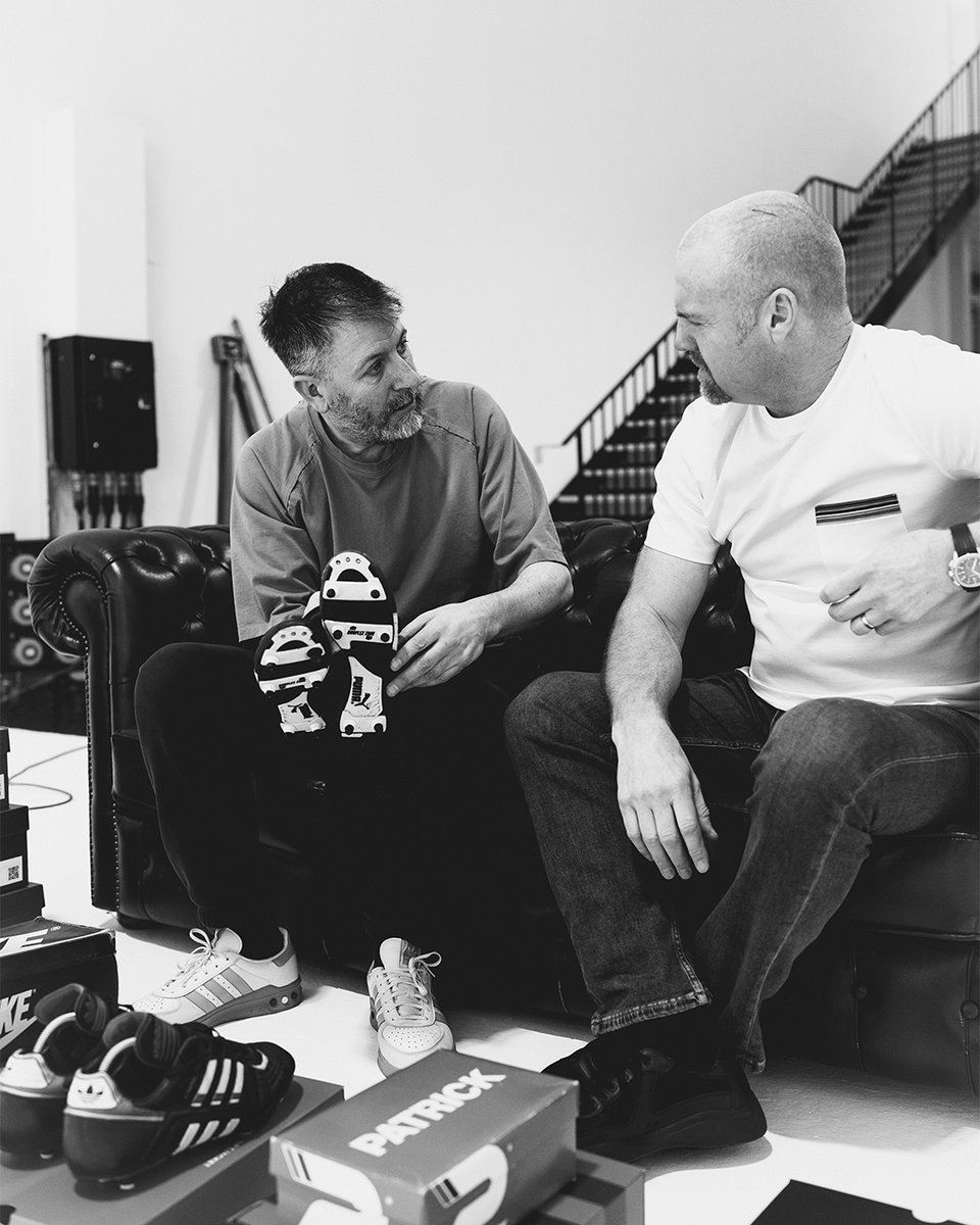 Lifejacketuk tweet media