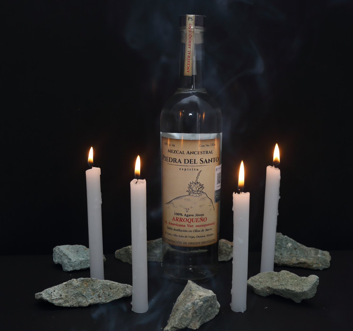 piedradelsanto's tweet photo. #SoyFanDe del mezcal ancestral Piedra del Santo #mezcal #oaxaca #bloqueo https://t.co/cBRAYAfBEP https://t.co/s3UguE7f98