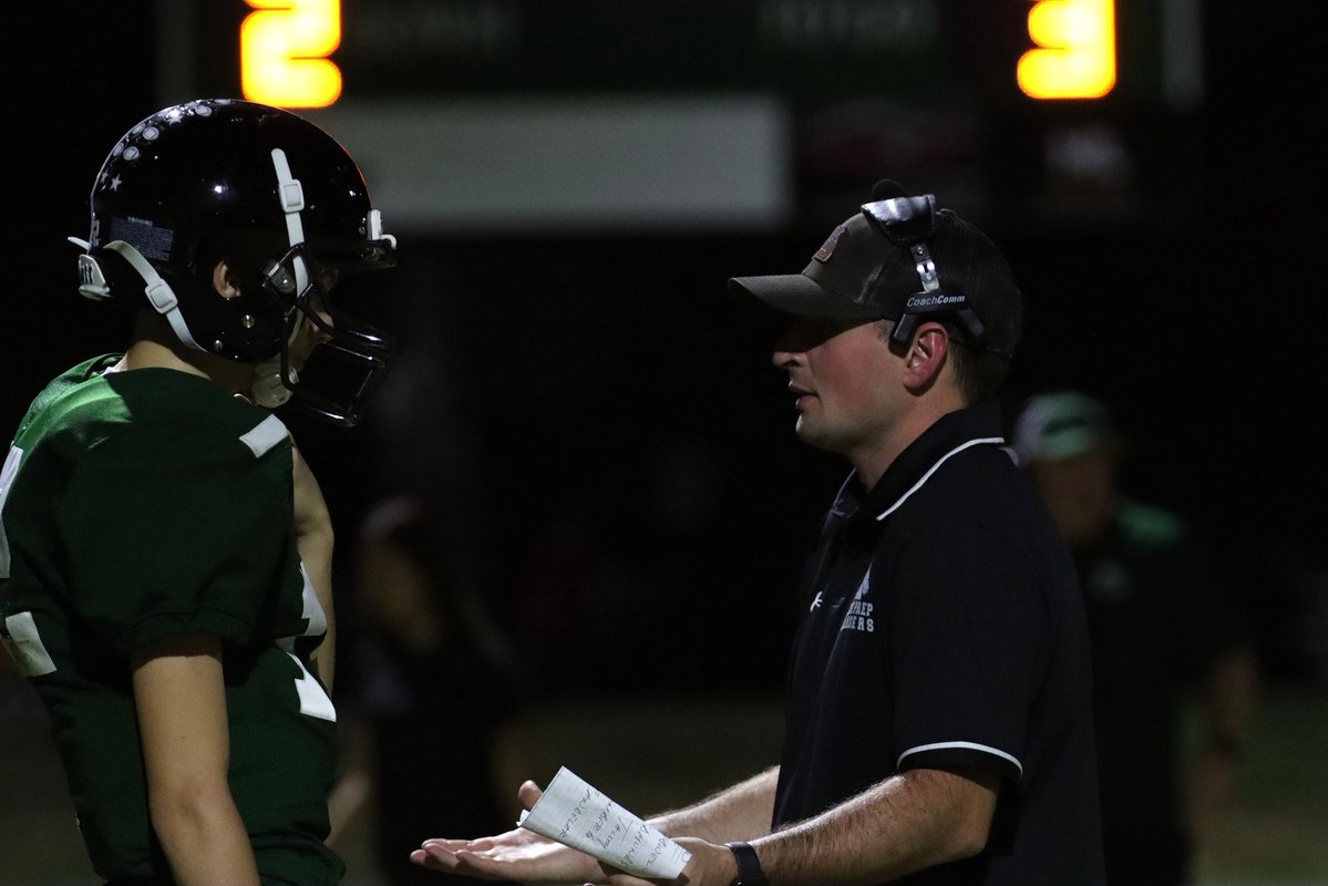 Arete Chargers tweet media