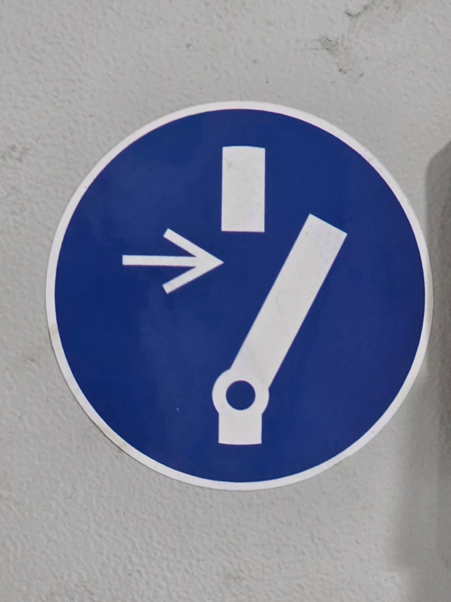 oneeyedalpaca tweet media