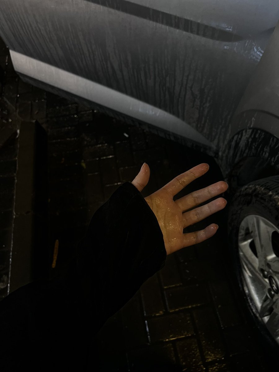 September tweet media