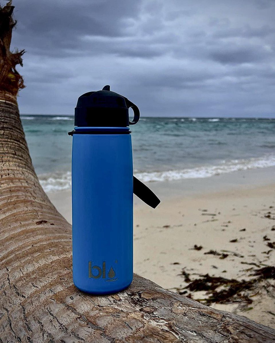 Blu_filters's tweet photo. Ditch the ordinary, embrace the extraordinary!

With Blu, sip your way to pure bliss, where the sky is not the limit, but just the beginning.
Elevate your hydration game!

https://t.co/ODV9R0kq9E

#purerefreshment #waterrevolution #elevatehydration #healthyhydration #blu #sipblu https://t.co/RXDxYcUalo