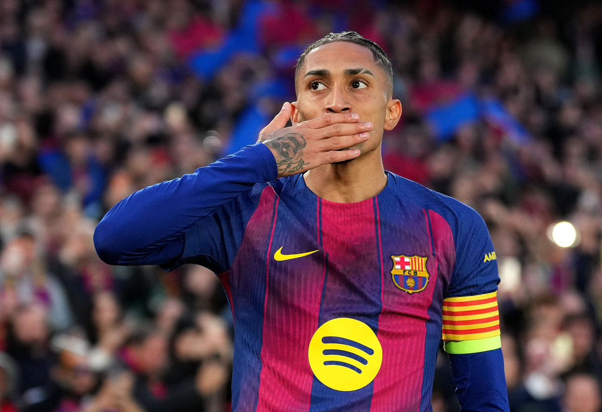 Instant Foot ⚽️ tweet media